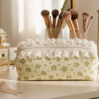 Green Floral - Pouch