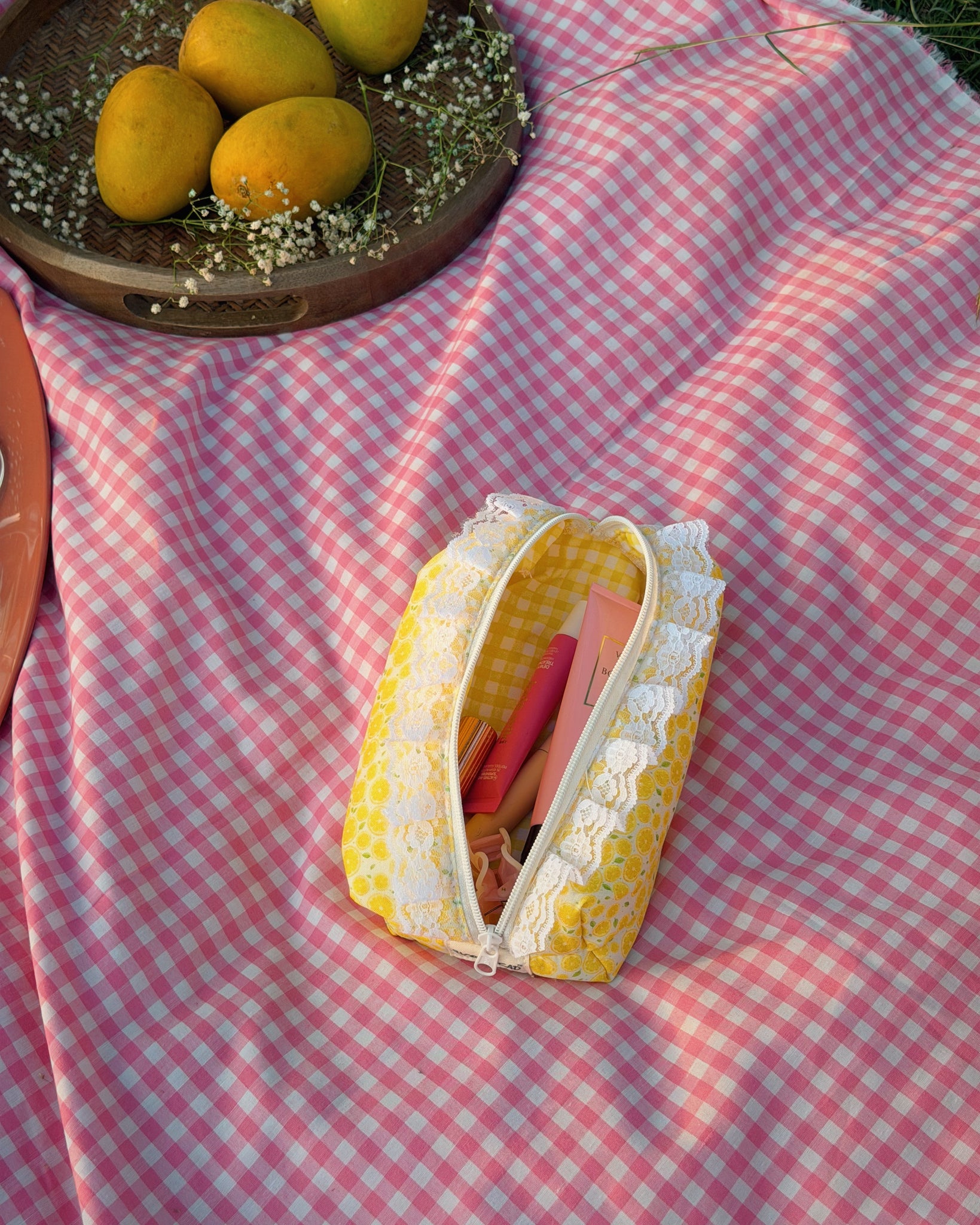 Lemon Yellow - Pouch