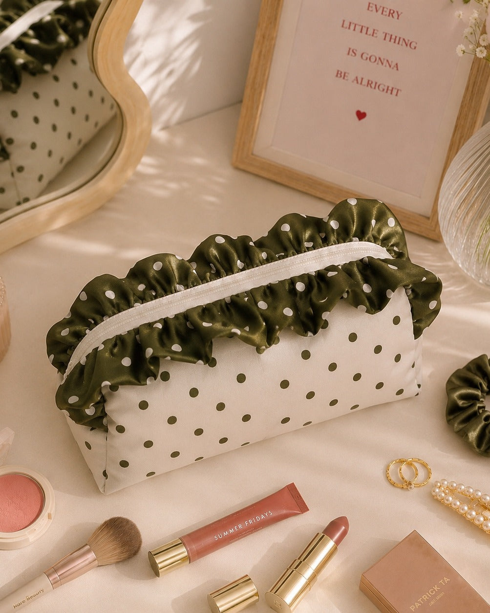 Pistachio Cream Cheesecake - Polka Pouch