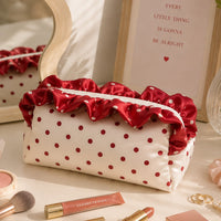 Red Velvet Cheesecake - Polka Pouch